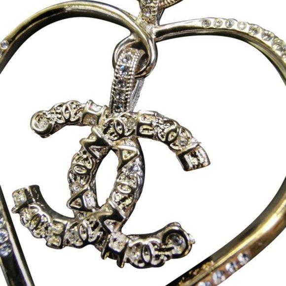 Chanel 21P Gold XXL CC Heart Crystal Drop Earrings AB6006 B05288 NB905 - Picture 3 of 14